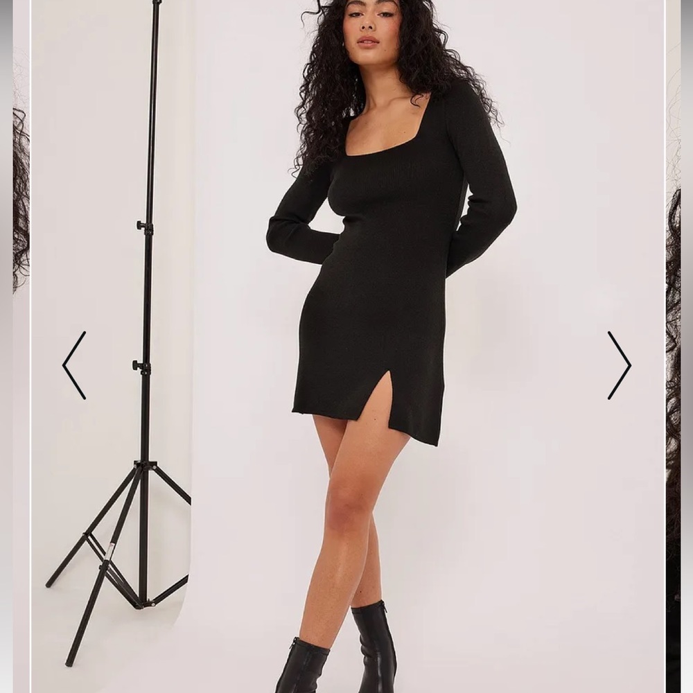 NA-KD Slit Mini Dress